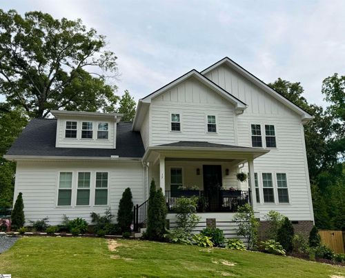17 Pinehurst Dr, Greenville, SC, 29609-4737 | Card Image