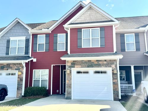 2-1801 Fox Den Way, Greenville, NC, 27858-8466 | Card Image