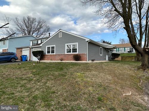 319 Canterbury Ct, NEWTOWN, PA, 18940-1400 | Card Image