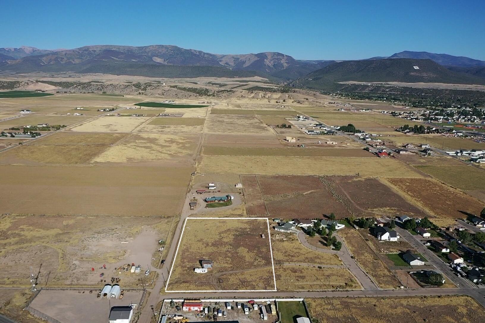 Land in Beaver