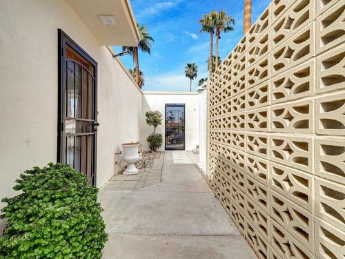 72629 Pitahaya St, Palm Desert, CA, 92260-3435 | Card Image