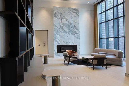 1606-130 River St, Toronto, ON, M5A0R8 | Card Image