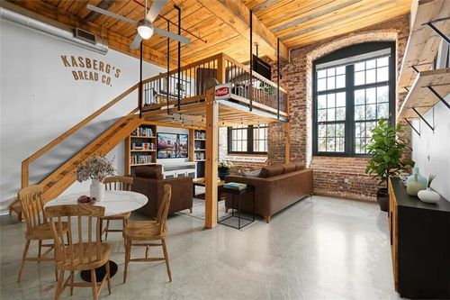 221-170 Boulevard Se, Atlanta, GA, 30312-2325 | Card Image