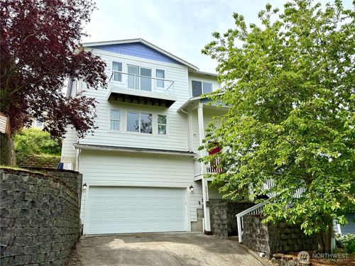 3012 E Valley View Ter, Tacoma, WA, 98404-3200 | Card Image