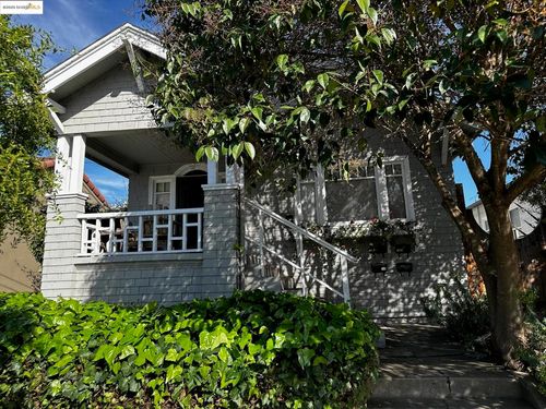 1205 Peralta Ave, Berkeley, CA, 94706-2464 | Card Image