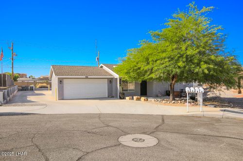 2444 Hummingbird Ln, Lake Havasu City, AZ, 86403-4929 | Card Image