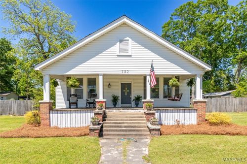 132 W Tuskeena St, Hayneville, AL, 36040-2024 | Card Image