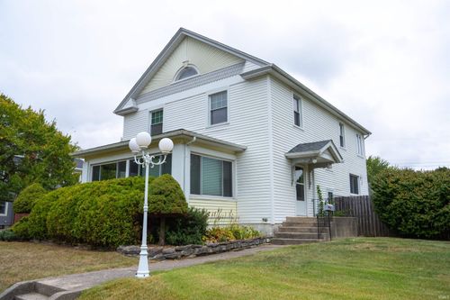 1433 Poplar St, Huntington, IN, 46750-1329 | Card Image