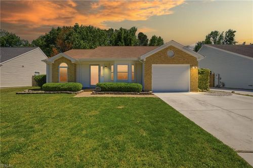 1792 Pathfinder Dr, Virginia Beach, VA, 23454-5743 | Card Image