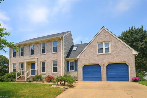 5213 Winding Bank Rd, Virginia Beach, VA, 23455-6811 | Card Image