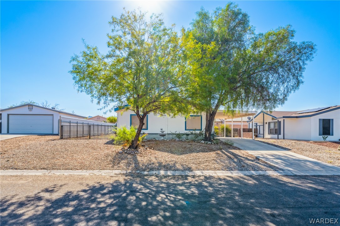 Residential in Fort Mohave 3