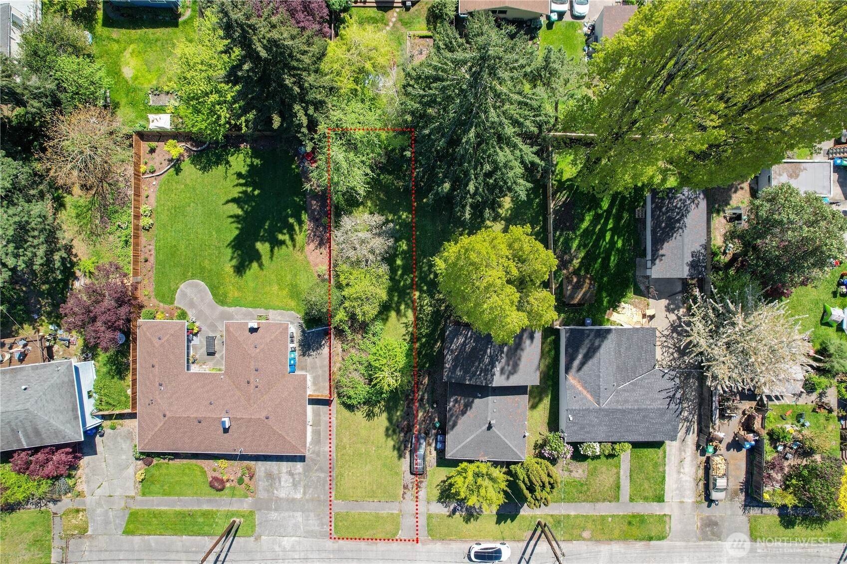Land in Seattle 5