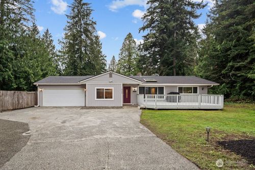4706 Picnic Point Rd, Edmonds, WA, 98026-3925 | Card Image