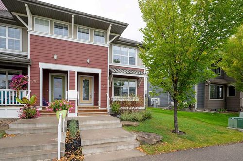 25 Marine Dr Se, Calgary, AB, T3M2C7 | Card Image