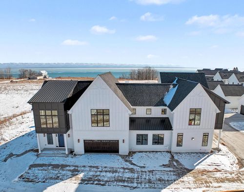 10-498 Bastle Wynd, PORT WASHINGTON, WI, 53074 | Card Image