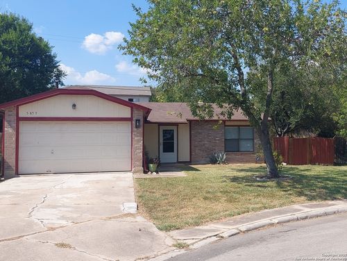 5859 Sun Farm, San Antonio, TX, 78244-3298 | Card Image