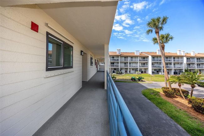 APT-33 - 363 Pinellas Bayway S, Condo with 2 bedrooms, 1 bathrooms and null parking in TIERRA VERDE FL | Image 33