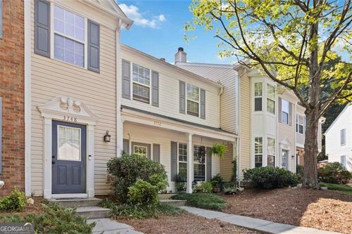 3752 Berkeley Xing, Duluth, GA, 30096-8086 | Card Image