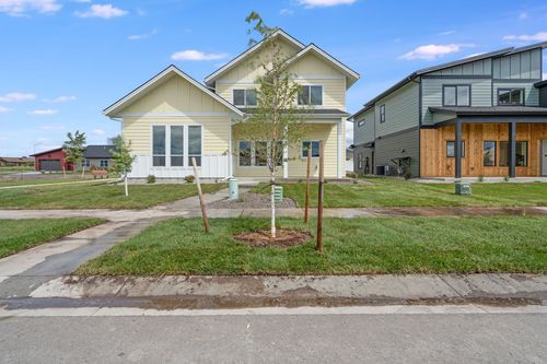 623 Holstein Way, Kalispell, MT, 59901-1041 | Card Image