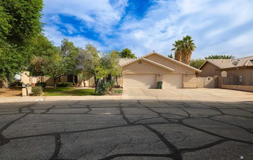 2521 S 36th Dr, Yuma, AZ, 85364-0735 | Card Image
