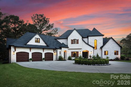 152 Forum Dr, Mooresville, NC, 28117-9641 | Card Image