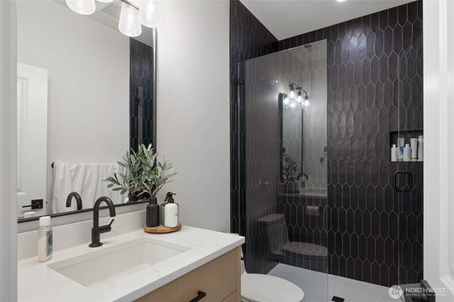 En-suite bathroom on lower-level. | Image 35