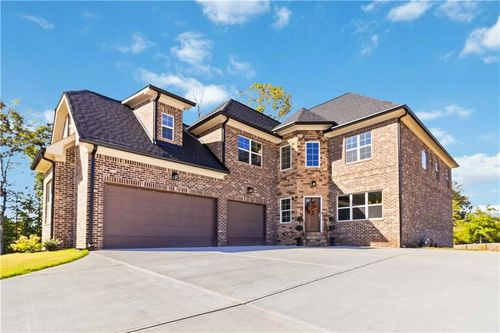 411 Katy Pl, Atlanta, GA, 30349-7042 | Card Image