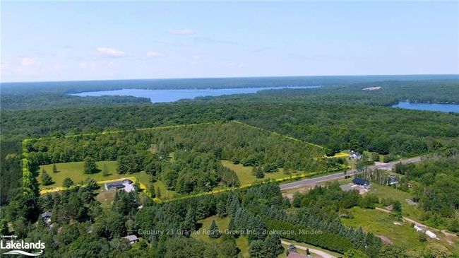 9717 Highway 118, House other with 2 bedrooms, 2 bathrooms and 8 parking in Algonquin Highlands ON | Image 43