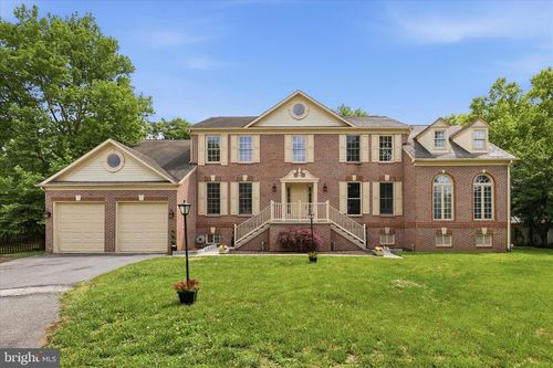 6135 Fieldcrest Ct, FREDERICK, MD, 21701-5805 | Card Image