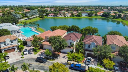 3911 Ne 13th Dr, Homestead, FL, 33033-5932 | Card Image
