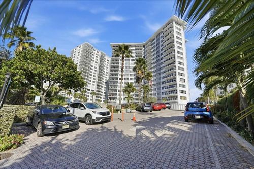214-3700 Galt Ocean Drive, Fort Lauderdale, FL, 33308 | Card Image