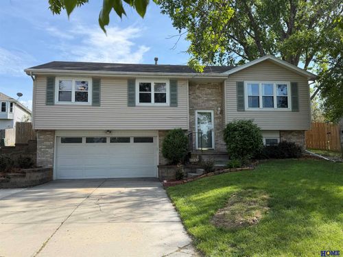 5241 S Bennington Pl, Lincoln, NE, 68516-1694 | Card Image