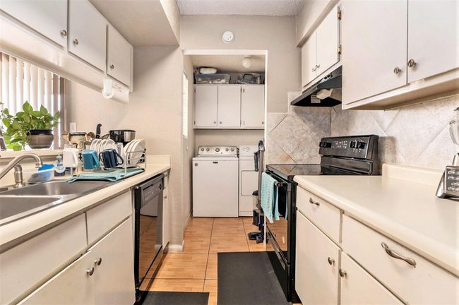 424 - 1500 Bay Area Blvd, House attached with 2 bedrooms, 2 bathrooms and null parking in Houston TX | Image 5