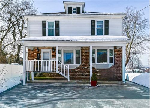 1 Thompson Rd, Nashua, NH, 03060-5833 | Card Image