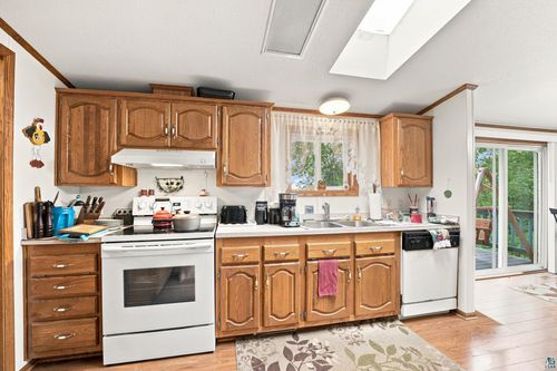 12 Redwood Dr, Duluth, MN, 55810 | Card Image