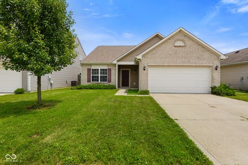7715 Bolero Dr, Camby, IN, 46113-8764 | Card Image