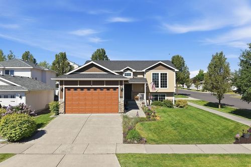 902 S Salish St, Airway Heights, WA, 99224 | Card Image