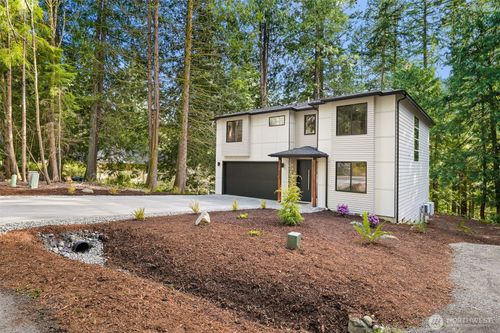 353 Sudden Valley Dr, Bellingham, WA, 98229-7657 | Card Image