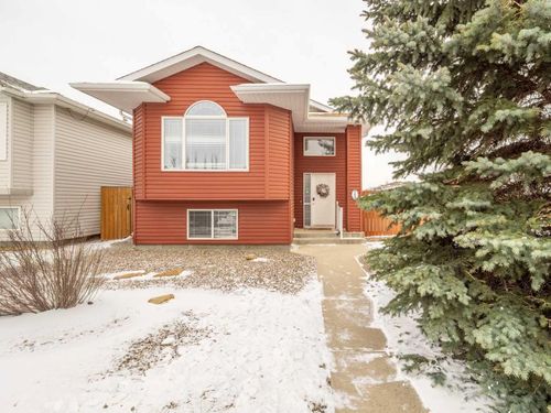 109 Peigan Crt W, Lethbridge, AB, T1K7N8 | Card Image