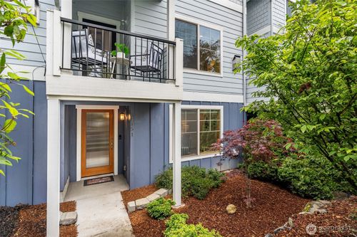 1451 S Main Street, Seattle, WA, 98144 | Card Image