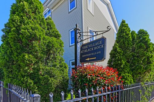 apt-302-3250 Fairfield Ave, Bridgeport, CT, 06605-3272 | Card Image