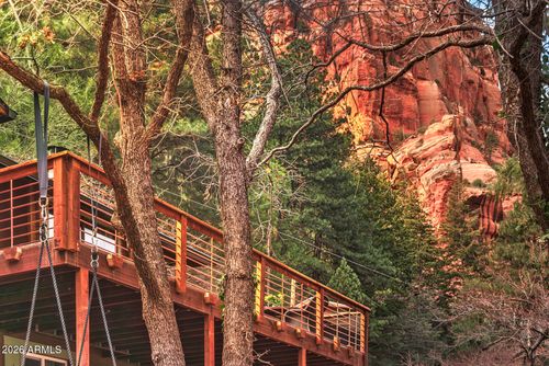 425 Staggs Loop Dr, Sedona, AZ, 86336-9281 | Card Image