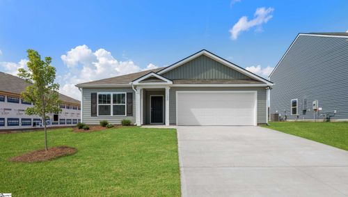 123 Elgin Dr, Laurens, SC, 29360-9702 | Card Image