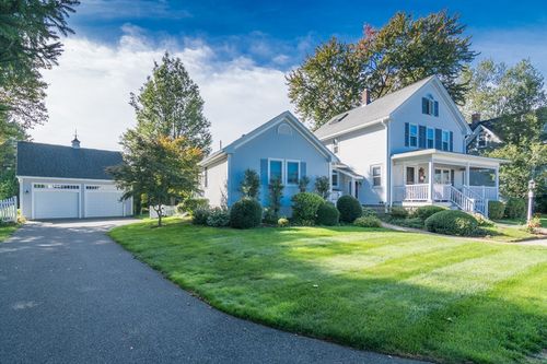 13 Park Pl, East Longmeadow, MA, 01028-2405 | Card Image