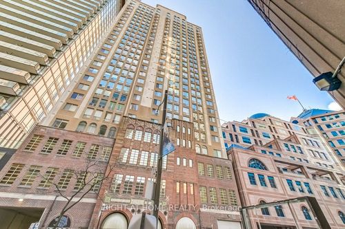 ph2-25 Grenville St, Toronto, ON, M4Y2X5 | Card Image