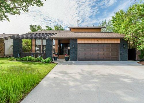 181 Huntington Pk, Drumheller, AB, T0J0Y6 | Card Image