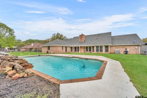 1090 Oak Hollow Ln, Combine, TX, 75159-6265 | Card Image