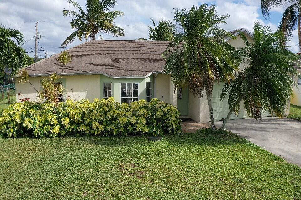 Axtell Ave, Port Saint Lucie, FL 34953