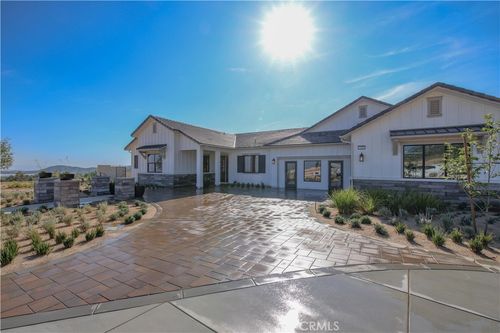 3550 Emerson St, San Bernardino, CA, 92407-5604 | Card Image