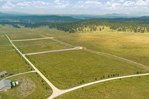 TBD War Bonnet Rd, Custer, SD, 57730 | Card Image